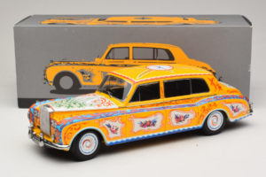 Rolls-Royce Phantom V John Lennon Paragon 1:18 PA-92121 メタル - 画像 8/8