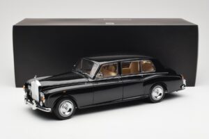 Rolls-Royce Phantom VI EWB ブラック Kyosho 1:18 08905BK メタル - 画像 8/8