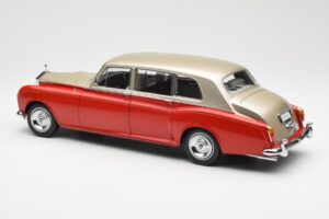 Rolls-Royce Phantom VI レッド ライトベージュ Kyosho 1:18 08905RLB メタル - 画像 7/8