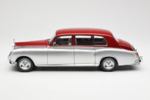 Rolls-Royce Phantom VI シルバーレッド Kyosho 1:18 08905SR メタル - 画像 4/8