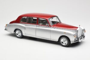 Rolls-Royce Phantom VI シルバーレッド Kyosho 1:18 08905SR メタル - 画像 6/8