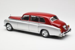 Rolls-Royce Phantom VI シルバーレッド Kyosho 1:18 08905SR メタル - 画像 7/8