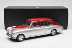 Rolls-Royce Phantom VI シルバーレッド Kyosho 1:18 08905SR メタル - 画像 8/8