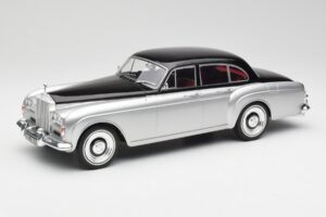 Rolls-Royce Silver Cloud III Mulliner シルバー & ブラック MCG 1:18 MCG18128 メタル