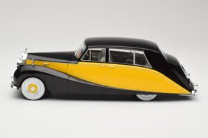 Rolls-Royce Silver Wraith Empress by Hooper ブラック & イエロー MCG 1:18 MCG18066 メタル - 画像 3/6