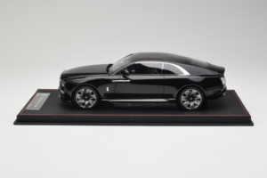 Rolls-Royce Spectre ブラック Df Model 1:18 REMC017 レジン