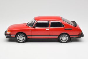 Saab 900 GL レッド MCG 1:18 MCG18340 メタル - 画像 5/6
