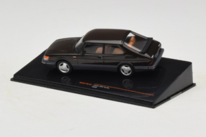 Saab 900 Turbo ブラック IXO 1:43 CLC577N メタル - 画像 3/4