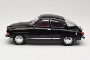 Saab 96 V4 ブラック MCG 1:18 MCG18063 メタル - 画像 3/6