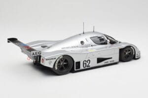 Sauber Mercedes C9 #62 J. Schlesser / J-P. Jabouille / A. Cudini 5th Place 24 Hours of Le Mans 1989 Minichamps 1:18 155893562 - 画像 2/6