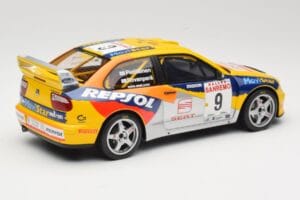 SEAT Cordoba WRC Evo 2 #9 H. Rovanpera / R. Pietilainen Rally San Remo 1999 Otto 1:18 OT483 レジン - 画像 2/6