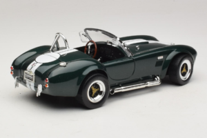 Shelby Cobra 427 S/C ダークグリーン ホワイトストライプ Road Signature 1:18 92058-P1 メタル - 画像 3/8