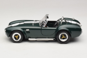 Shelby Cobra 427 S/C ダークグリーン ホワイトストライプ Road Signature 1:18 92058-P1 メタル - 画像 4/8