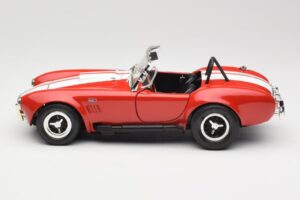 Shelby Cobra 427 S/C Guardsman Red ERTL 1:18 7369 メタル - 画像 4/8