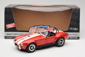 Shelby Cobra 427 S/C Guardsman Red ERTL 1:18 7369 メタル - 画像 8/8