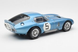 Shelby Cobra Daytona Coupe #5 D. Gurney / B. Bondurant 24 Hours of Le Mans 1964 Exoto 1:18 135190555498 メタル - 画像 3/8