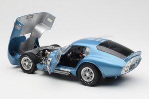 Shelby Cobra Daytona Coupe #5 D. Gurney / B. Bondurant 24 Hours of Le Mans 1964 Exoto 1:18 135190555498 メタル - 画像 5/8