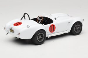 Shelby Cobra 427 S/C ホワイト Auto World 1:18 AWSS104 メタル - 画像 3/8
