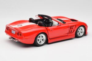 Shelby Series 1 カブリオレ レッド Bburago 1:18 3353 メタル - 画像 3/8