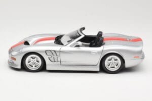 Shelby Series 1 シルバー Bburago 1:18 3323 メタル - 画像 4/8