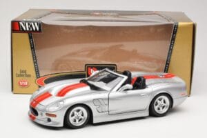 Shelby Series 1 シルバー Bburago 1:18 3323 メタル - 画像 8/8