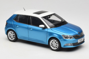 Skoda Fabia Mk3 ブルー OEM 1:18 ZSF000004BLA メタル - 画像 6/8