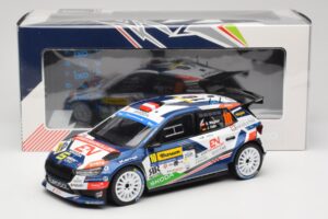 Skoda Fabia Rally2 #10 S. Wagner / G. Winter Barum Czech Rally Zlín 2024 IXO 1:18 18RMC221 メタル - 画像 6/6