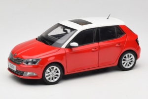 Skoda Fabia Mk3 レッド OEM 1:18 ZSF00004ROT メタル