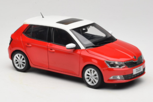 Skoda Fabia Mk3 レッド OEM 1:18 ZSF00004ROT メタル - 画像 6/8