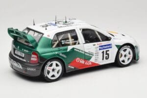 Skoda Fabia WRC #15 T. Gardemeister / P. Lukander WRC 1999 Solido 1:18 90457 メタル - 画像 3/8