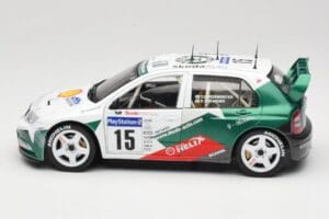 Skoda Fabia WRC #15 T. Gardemeister / P. Lukander WRC 1999 Solido 1:18 90457 メタル - 画像 4/8