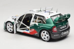 Skoda Fabia WRC #15 T. Gardemeister / P. Lukander WRC 1999 Solido 1:18 90457 メタル - 画像 5/8
