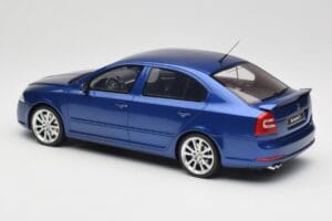 Skoda Octavia RS 1Z Race Blue Metallic Otto 1:18 OT478 レジン - 画像 5/6