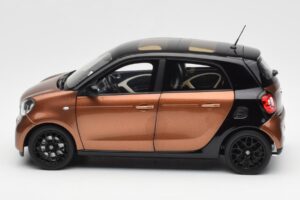 Smart Forfour W453 ブラック ヘーゼル ブラウン Norev 1:18 B66960299 メタル - 画像 4/8