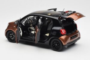 Smart Forfour W453 ブラック ヘーゼル ブラウン Norev 1:18 B66960299 メタル - 画像 5/8