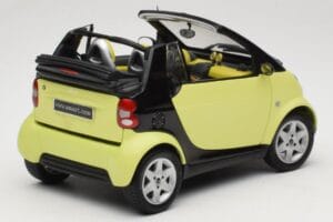 Smart Fortwo 450 Cabrio イエロー Minichamps 1:18 0012889V001C49Q00 メタル - 画像 3/8
