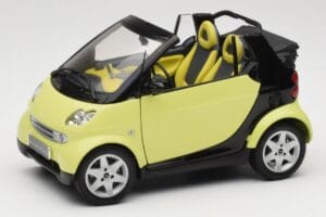 Smart Fortwo 450 Cabrio イエロー Minichamps 1:18 0012889V001C49Q00 メタル