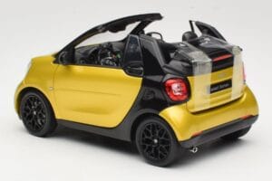 Smart Fortwo 453 カブリオレ ブラック＆イエロー Norev 1:18 B66960289 メタル - 画像 7/8