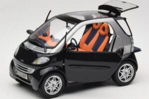 Smart Fortwo ブラック Kyosho 1:18 0004830V000C08Q00 メタル - 画像 2/8