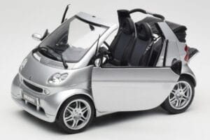 Smart Fortwo W450 Brabus Cabrio シルバー ディーラー エディション Kyosho 1:18 0017769V001C05Q00 メタル - 画像 2/8