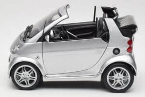 Smart Fortwo W450 Brabus Cabrio シルバー ディーラー エディション Kyosho 1:18 0017769V001C05Q00 メタル - 画像 4/8