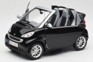 Smart Fortwo カブリオ W451 ブラック & シルバー Minichamps 1:18 Q0022566V001C18Q00 メタル - 画像 2/8
