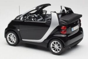 Smart Fortwo カブリオ W451 ブラック & シルバー Minichamps 1:18 Q0022566V001C18Q00 メタル - 画像 7/8