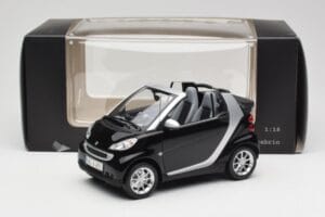 Smart Fortwo カブリオ W451 ブラック & シルバー Minichamps 1:18 Q0022566V001C18Q00 メタル - 画像 8/8