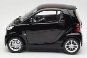 Smart Fortwo クーペ W451 ディープブラック Minichamps 1:18 Q0022563V001C02Q00 メタル - 画像 4/8