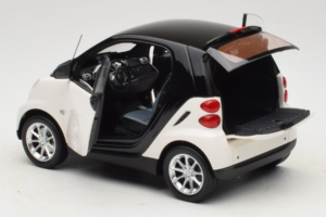 Smart Fortwo 451 Coupe ホワイト ブラック Minichamps 1:18 150036302 メタル - 画像 5/8