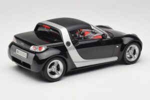 Smart Roadster ブラック Bburago 1:18 34099-M1 メタル - 画像 3/8