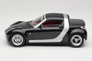 Smart Roadster ブラック Bburago 1:18 34099-M1 メタル - 画像 4/8