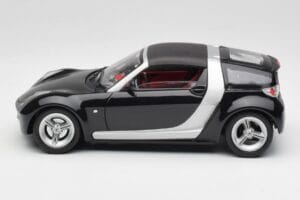 Smart Roadster ダークブルー Bburago 1:18 34917 メタル - 画像 4/8