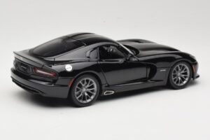 SRT Viper GTS ブラック Maisto 1:18 31128 メタル - 画像 3/8